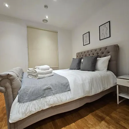 Cozy Flat Close To Central London Exterior foto