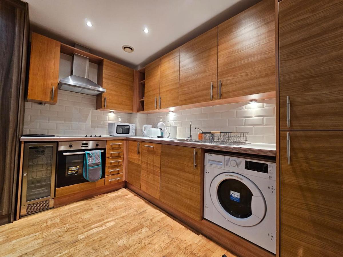 Cozy Flat Close To * Londen